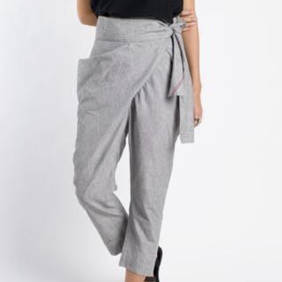 Matter Prints Sideswept Dhoti Pants in Handloom Graph Grey - Picture 1 of 5